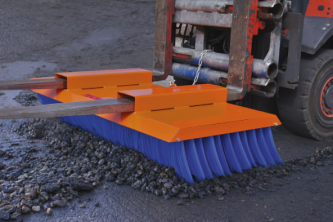 Weber Bürstensysteme Kehrleisten und Leistenbürsten